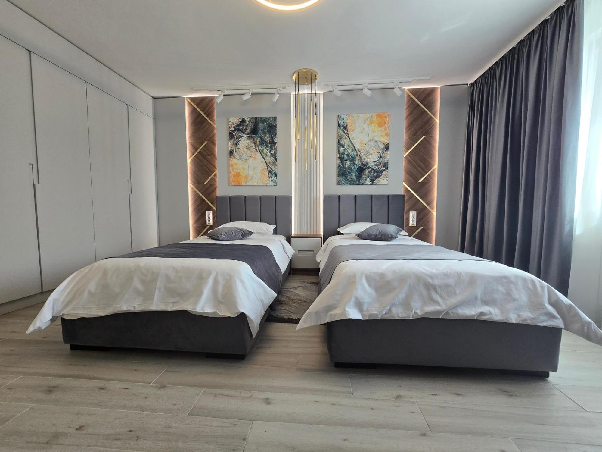 Monarc Boutique Aparthotel - Self Check-In Visan Экстерьер фото